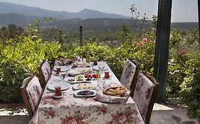 Koeyuem Konak Hotel  3*